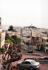 1995 - USA 016 (Lombard Street)